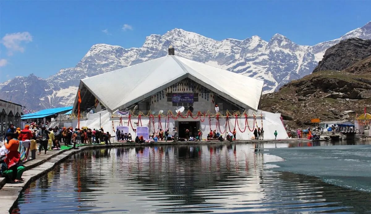 Hemkund sahib yatra: most auspicious place for getting mental peace
